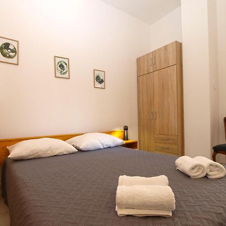 Apartament Apartemnts Guido 762 Pjescana Uvala Zewnętrze zdjęcie