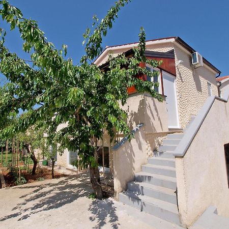 Apartament Apartemnts Guido 762 Pjescana Uvala Zewnętrze zdjęcie