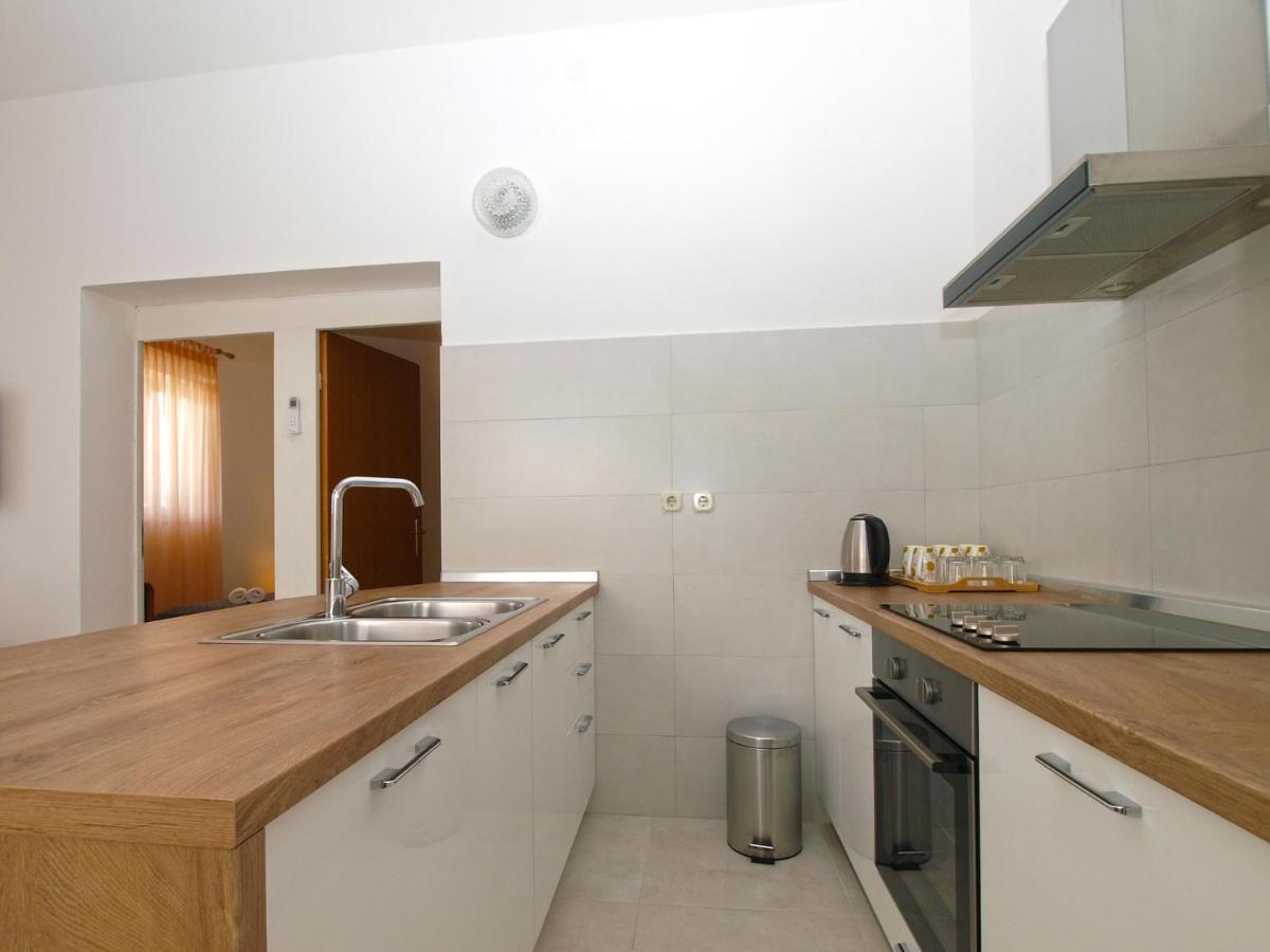 Apartament Apartemnts Guido 762 Pjescana Uvala Zewnętrze zdjęcie