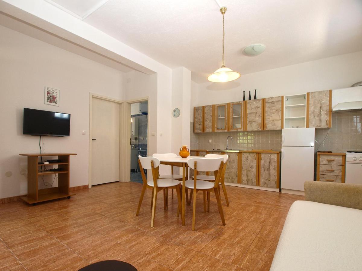 Apartament Apartemnts Guido 762 Pjescana Uvala Zewnętrze zdjęcie