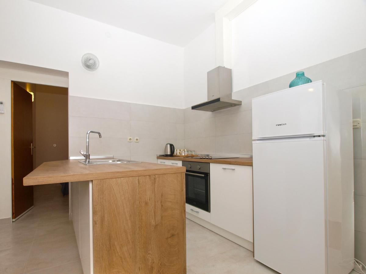 Apartament Apartemnts Guido 762 Pjescana Uvala Zewnętrze zdjęcie