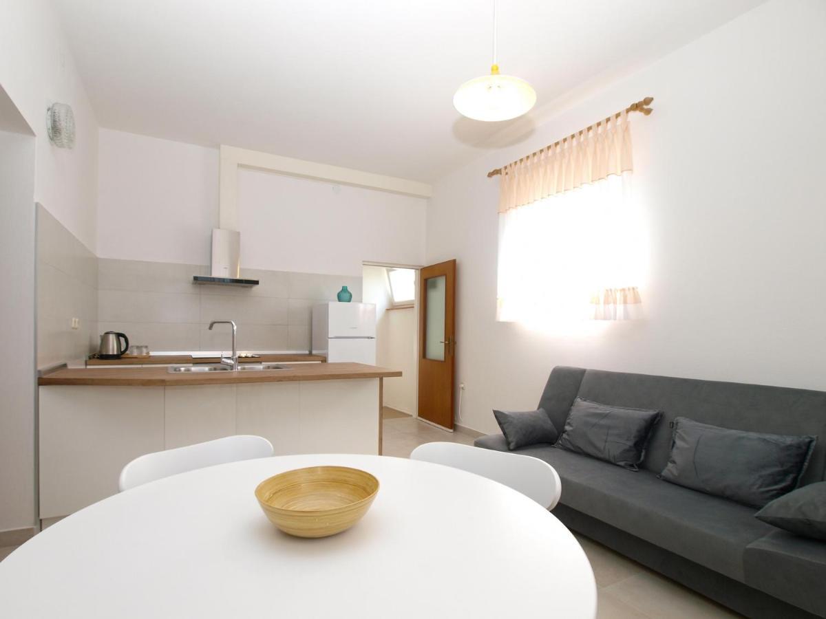 Apartament Apartemnts Guido 762 Pjescana Uvala Zewnętrze zdjęcie