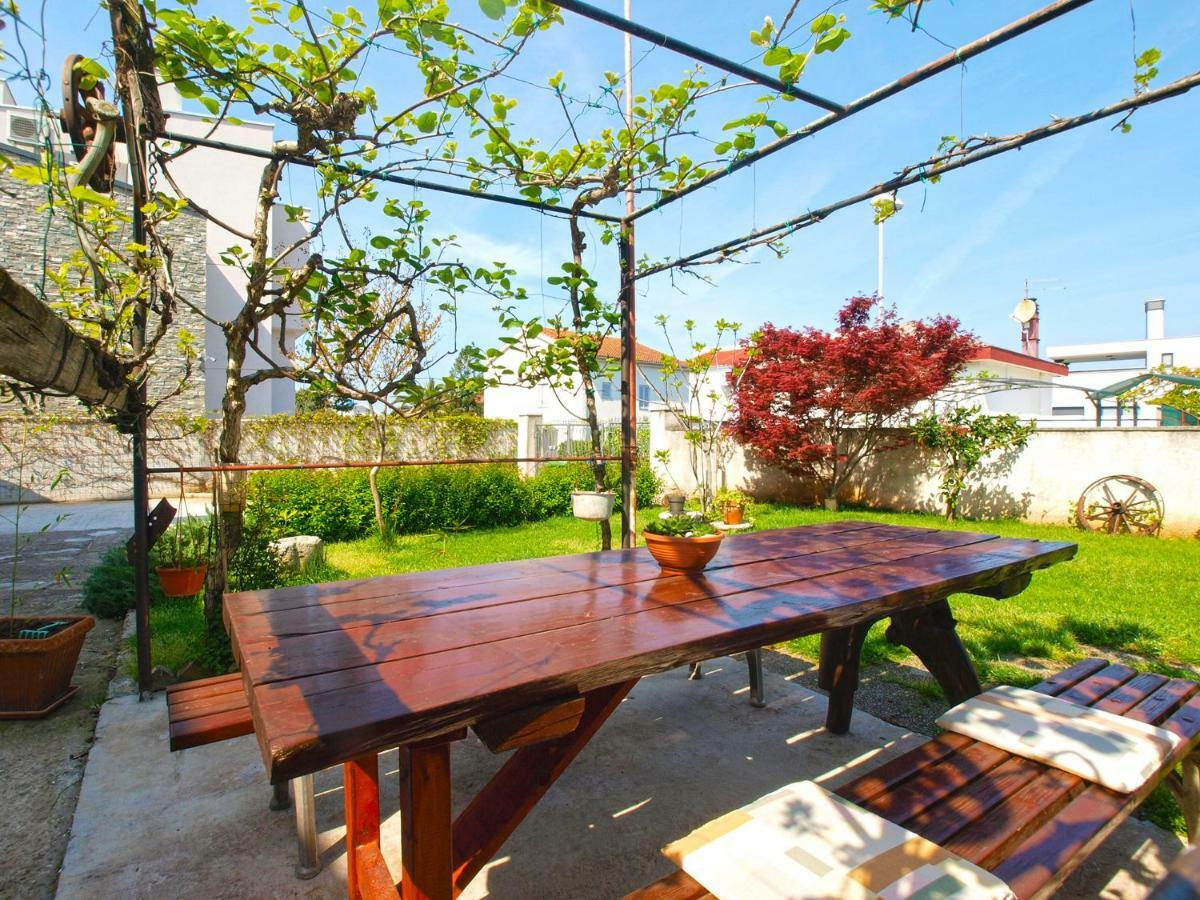 Apartament Apartemnts Guido 762 Pjescana Uvala Zewnętrze zdjęcie
