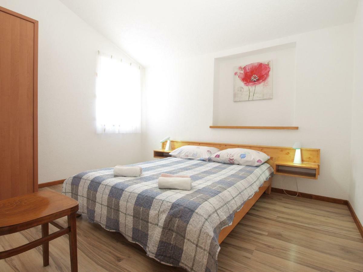 Apartament Apartemnts Guido 762 Pjescana Uvala Zewnętrze zdjęcie